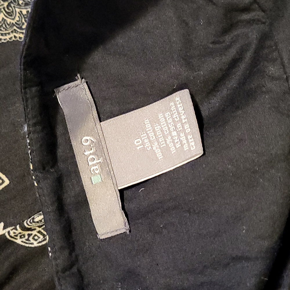Apt 9 skirt